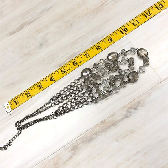 Gray and clear beaded silver tone necklace - Picture 3 of 5